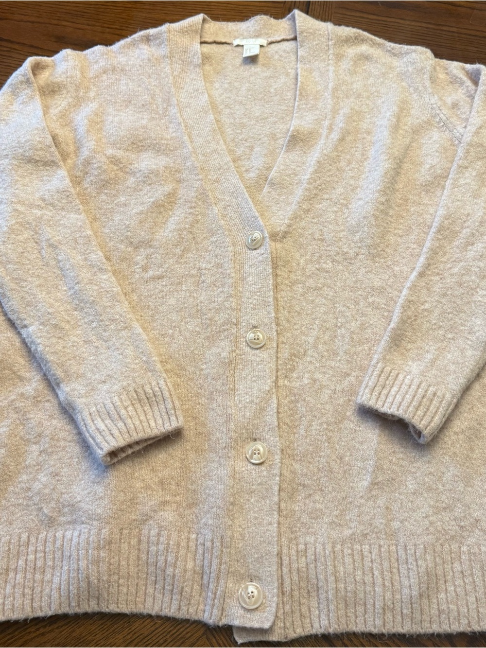 H&M Women's Beige Melange V-Neck Cardigan Sweater Soft Knit Button Up Size Med